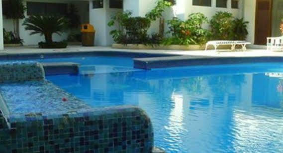 Hotel Y Suites Plaza Manzanillo Exterior photo